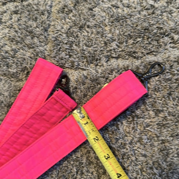 Lug strap - Picture 2 of 2